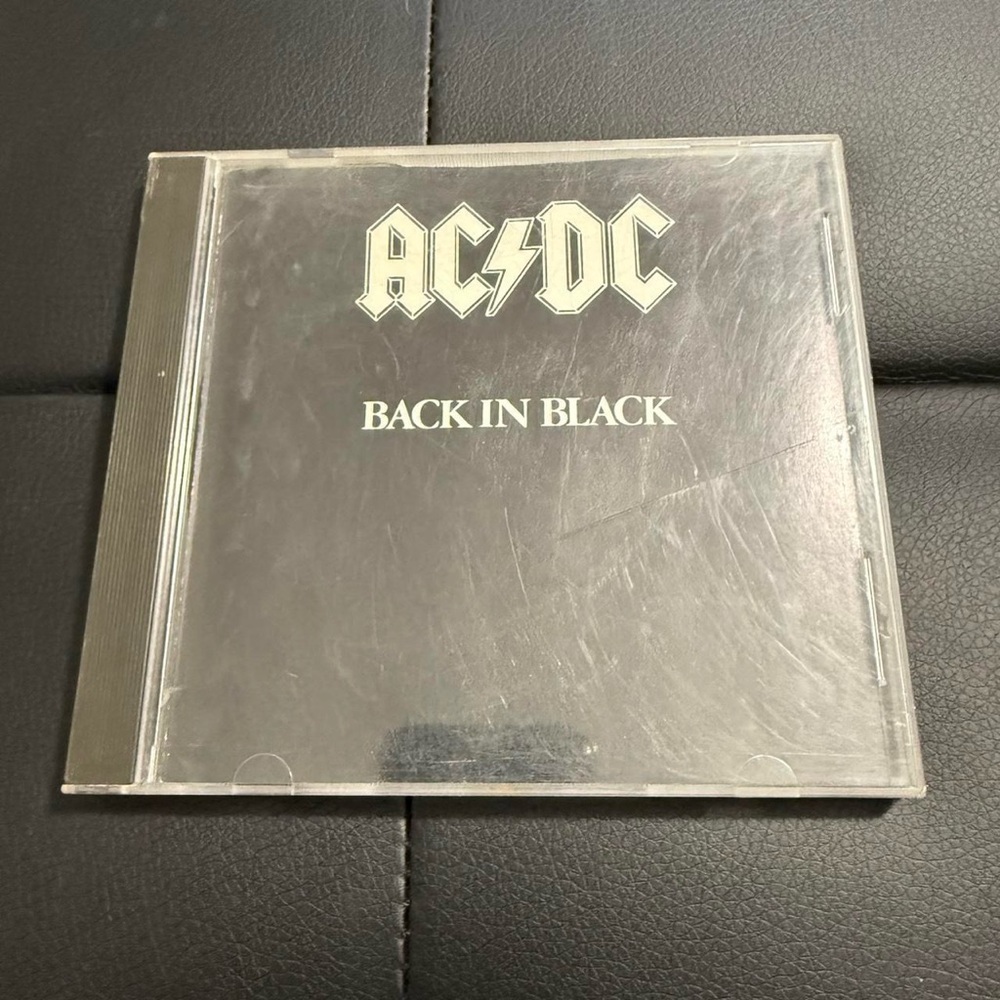 AC/DC Back in Black 1980 CD